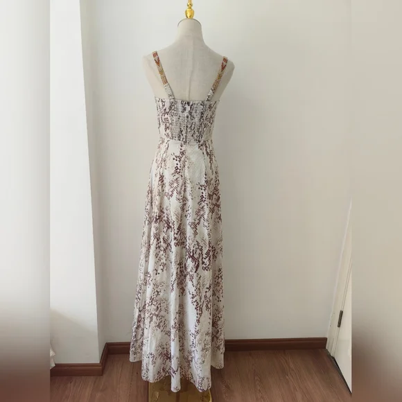 sachin and babi light blue dress Sutton Stracke has just been slapped with a $20,000 fine after her daring backless  gown caused an uproar at one of the year's most exclusive fashion galas.  The controversial look turned heads 